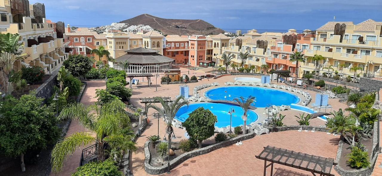 Granada Park S01B Apartman Arona  Kültér fotó